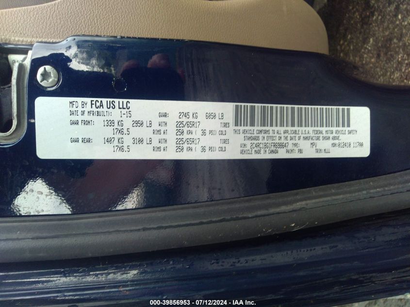 2015 Chrysler Town & Country Touring VIN: 2C4RC1BG1FR698647 Lot: 39856953