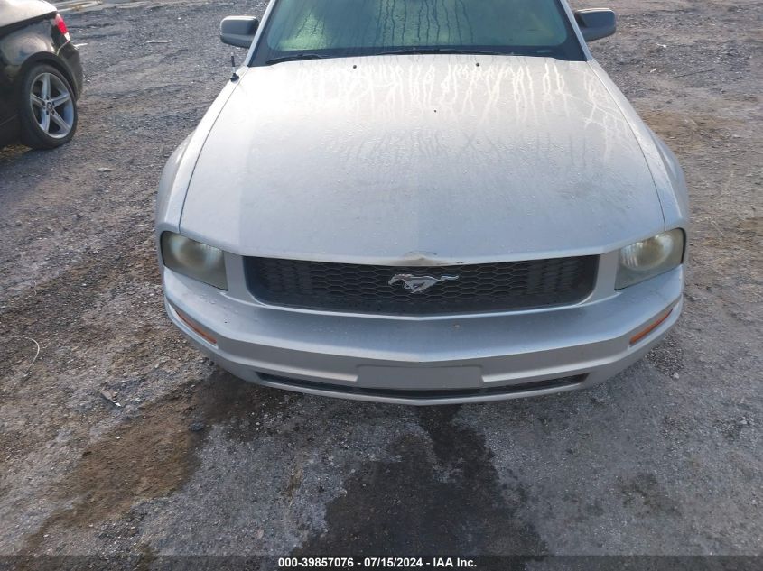 2007 Ford Mustang VIN: 1ZVFT80NX75263991 Lot: 39857076