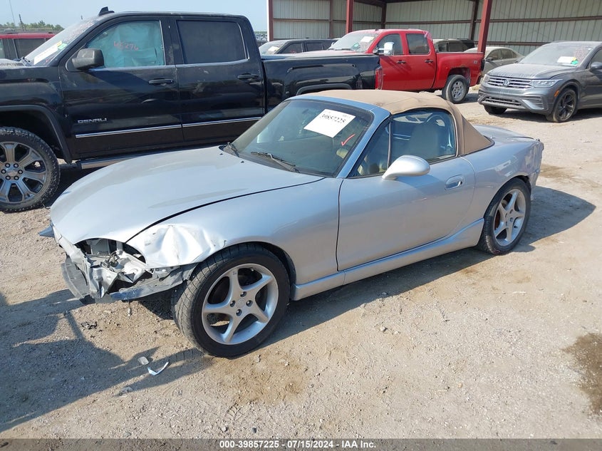 1999 Mazda Mx-5 Miata Leather Pkg/Popular Equipment Pkg/Sports Pkg/Touring Pkg VIN: JM1NB3538X0118960 Lot: 39857225