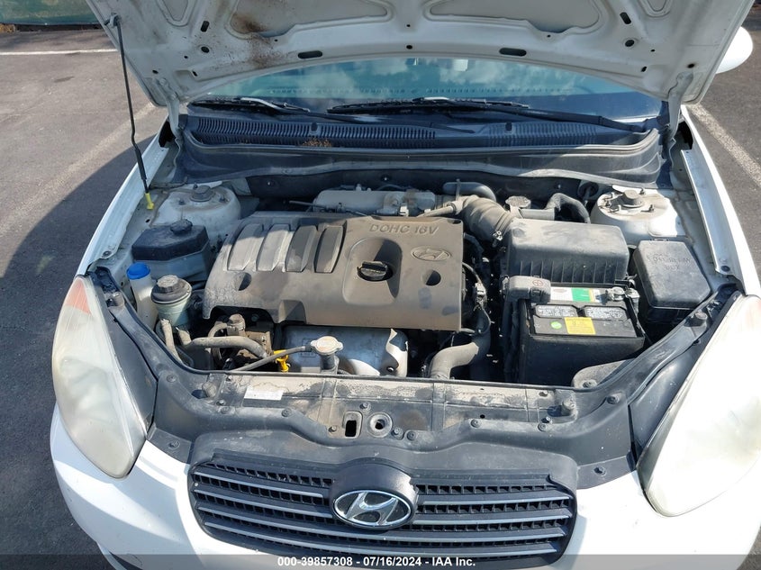 2009 Hyundai Accent Gls VIN: KMHCN46C49U330653 Lot: 39857308