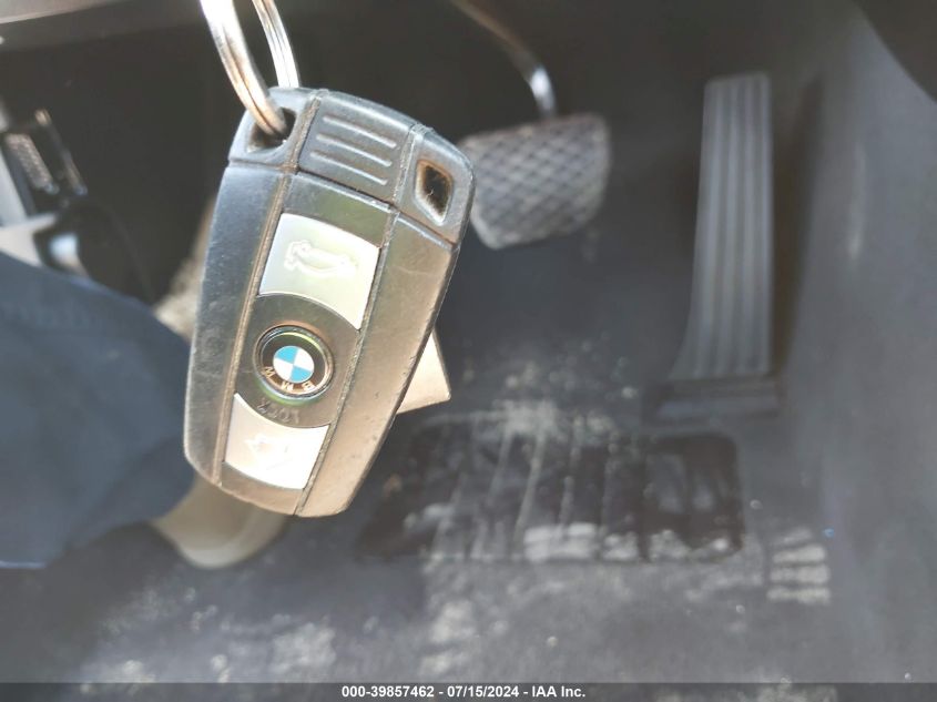 2009 BMW 328I VIN: WBAPH775X9NL83833 Lot: 39857462