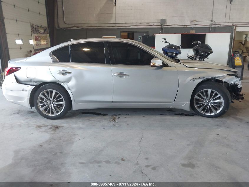 2019 Infiniti Q50 Luxe/Sport/Signature Edition VIN: JN1EV7AR2KM552532 Lot: 39857469