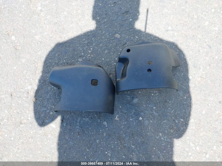 2001 Chevrolet Suburban 1500 Lt VIN: 3GNFK16T41G144554 Lot: 39857489