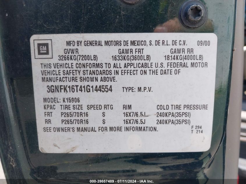 2001 Chevrolet Suburban 1500 Lt VIN: 3GNFK16T41G144554 Lot: 39857489