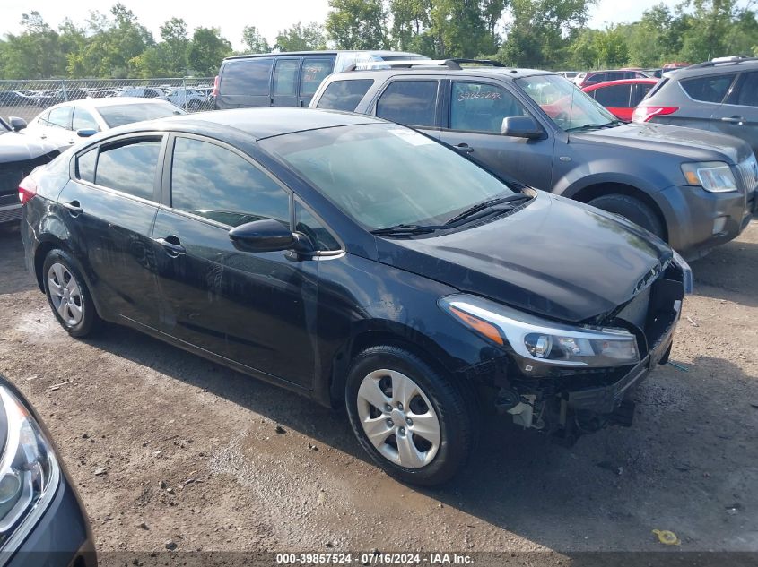 2017 Kia Forte Lx VIN: 3KPFK4A70HE057700 Lot: 39857524