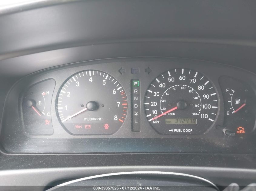 2000 Toyota Sienna Le VIN: 4T3ZF13C0YU261055 Lot: 39857526