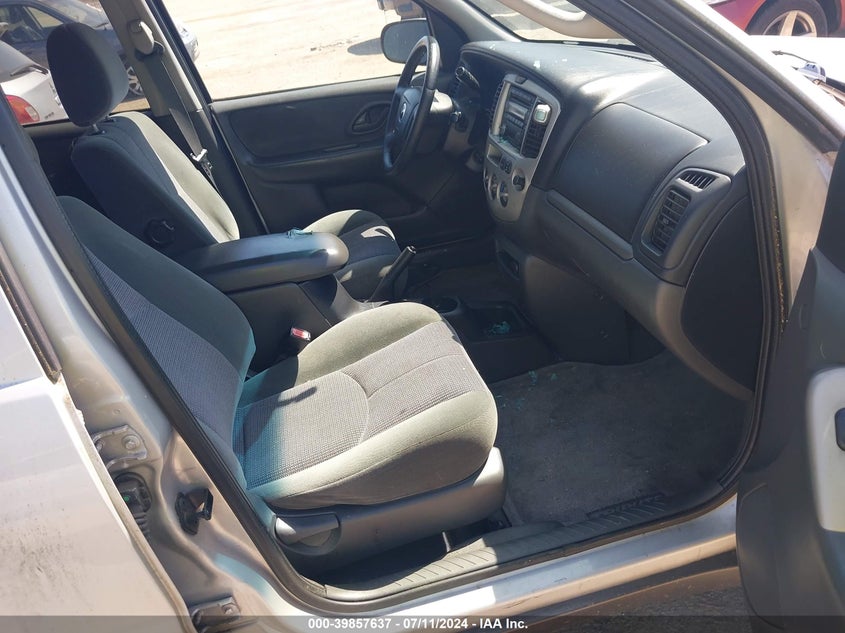 2003 Mazda Tribute Lx V6 VIN: 4F2YZ94193KM43563 Lot: 39857637