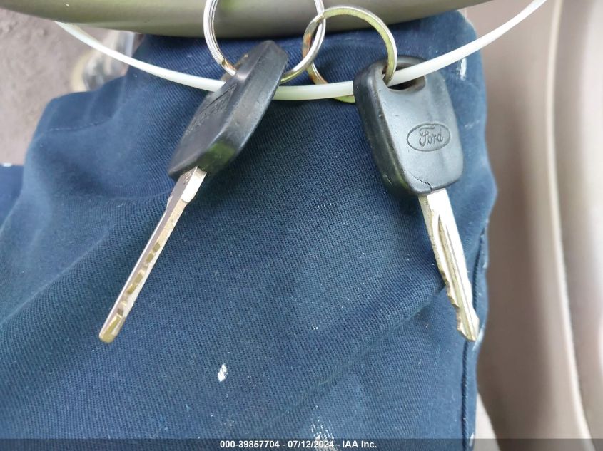 2001 Ford Expedition Eddie Bauer VIN: 1FMFU18L51LB20391 Lot: 39857704