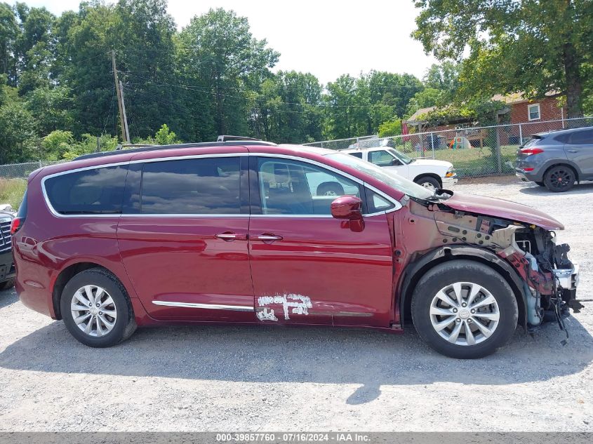 2017 Chrysler Pacifica Touring-L VIN: 2C4RC1BG5HR540279 Lot: 39857760