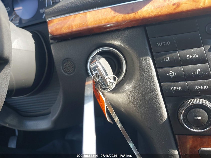 2003 Mercedes-Benz E 320 320 VIN: WDBUF65J13A170692 Lot: 39857814