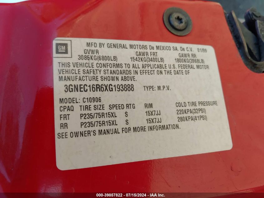 1999 Chevrolet Suburban 1500 Lt VIN: 3GNEC16R6XG193888 Lot: 39857822