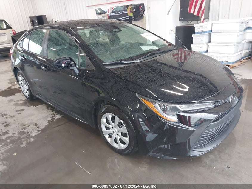 TOYOTA COROLLA LE 2023