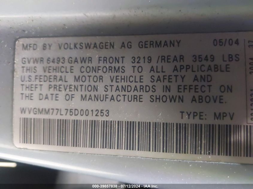 WVGMM77L75D001253 2005 Volkswagen Touareg V8