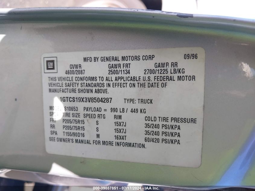 1997 GMC Sonoma Sls Wideside VIN: 1GTCS19X3V8504287 Lot: 39857851