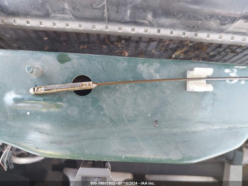 2000 Nissan Xterra Se/Xe VIN: 5N1ED28T0YC582742 Lot: 39857902