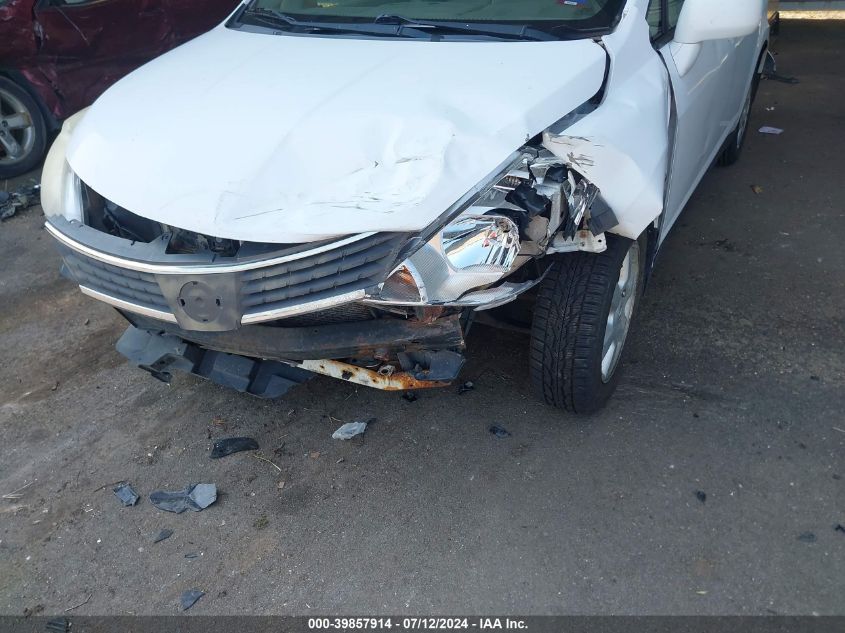 2007 Nissan Versa 1.8Sl VIN: 3N1BC13E27L411221 Lot: 39857914