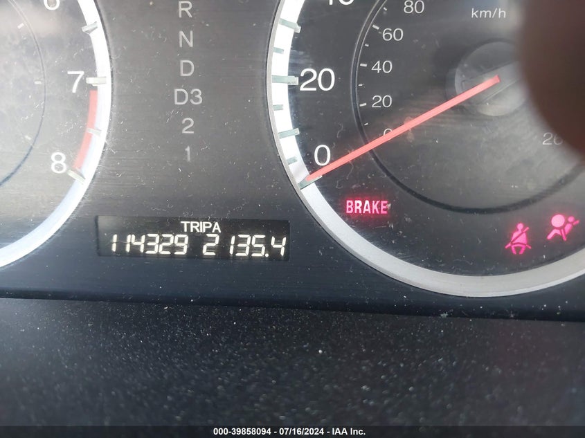 2011 Honda Accord Exl VIN: 1HGCP2F83BA061617 Lot: 39858094