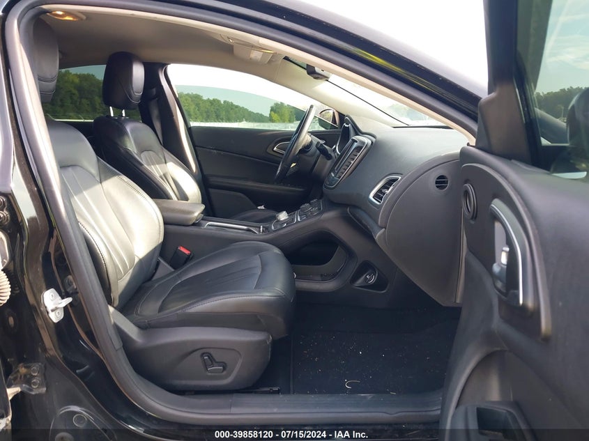 2016 CHRYSLER 200 LIMITED - 1C3CCCAB3GN197673