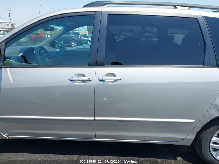 2005 Toyota Sienna Le VIN: 5TDZA23C45S374833 Lot: 39858122