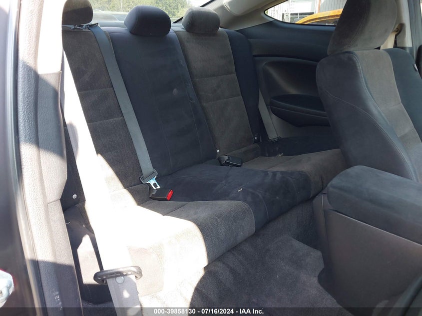 2010 Honda Accord Lx VIN: 1HGCS1B32AA015360 Lot: 39858130