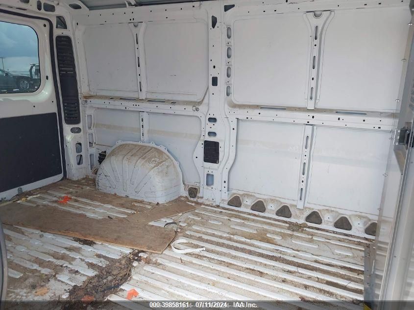 2017 Ram Promaster 1500 Low Roof 136 Wb VIN: 3C6TRVAG3HE517427 Lot: 39858161