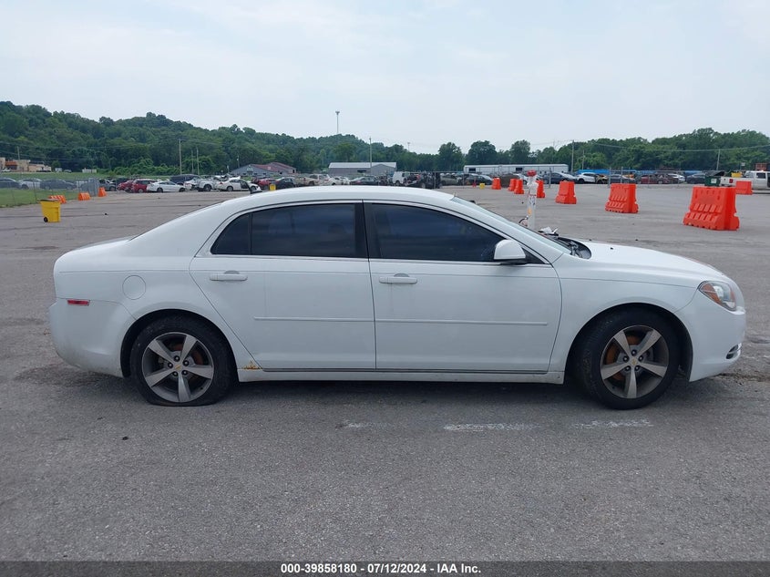 2011 Chevrolet Malibu 1Lt VIN: 1G1ZC5E15BF106059 Lot: 39858180