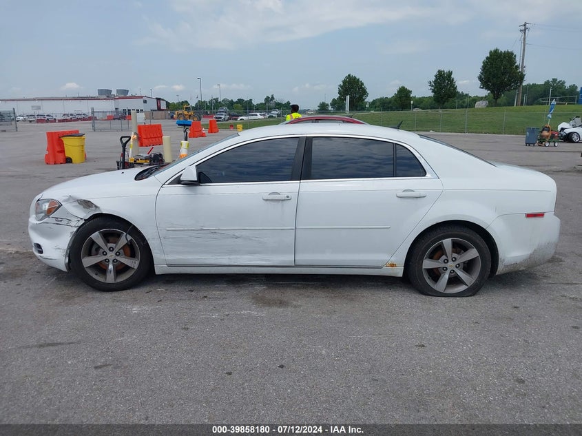 2011 Chevrolet Malibu 1Lt VIN: 1G1ZC5E15BF106059 Lot: 39858180