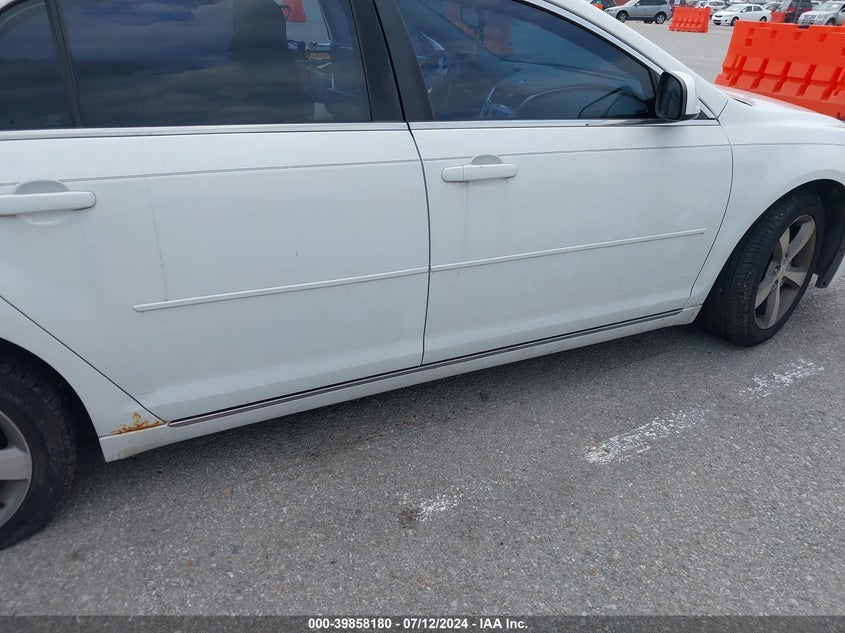 2011 Chevrolet Malibu 1Lt VIN: 1G1ZC5E15BF106059 Lot: 39858180