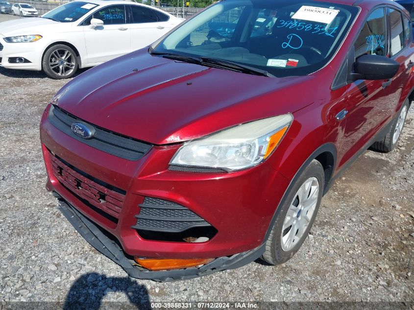 2014 Ford Escape S VIN: 1FMCU0F75EUC18470 Lot: 39858331