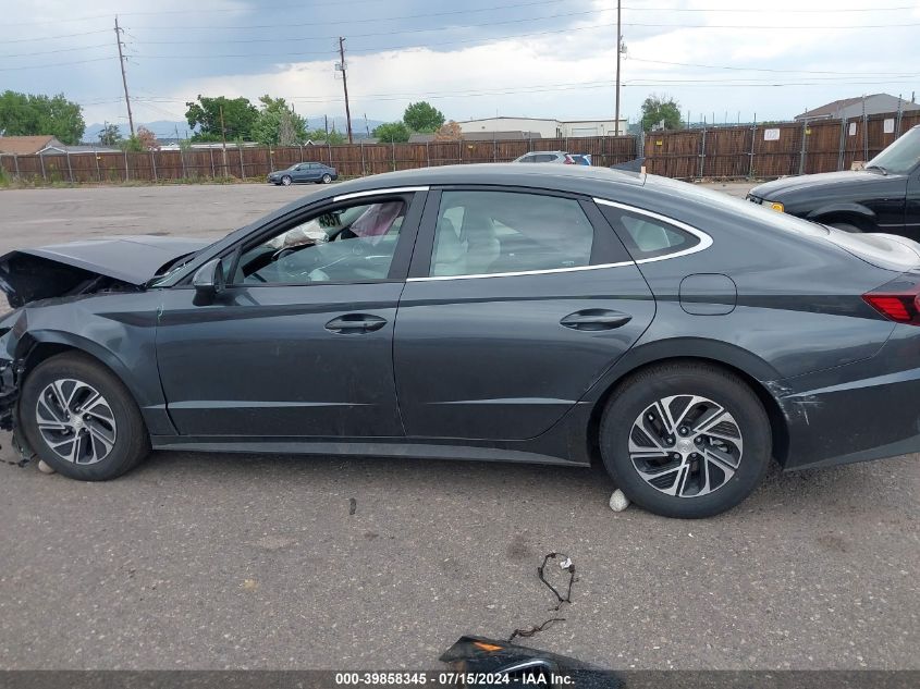 2023 Hyundai Sonata Hybrid Blue VIN: KMHL24JJXPA077965 Lot: 39858345