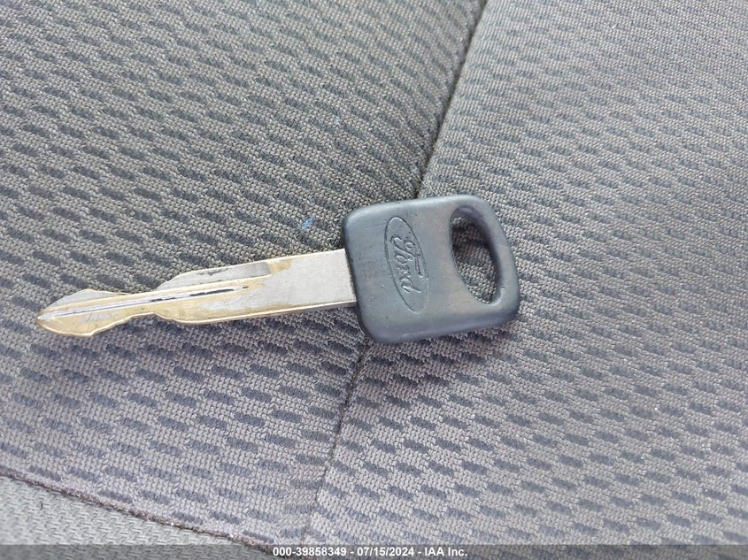 2005 Ford F-250 Lariat/Xl/Xlt VIN: 1FTSW21P45EA58556 Lot: 39858349