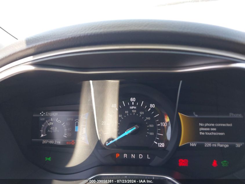 2016 Ford Fusion Energi Se Luxury VIN: 3FA6P0PU2GR229424 Lot: 39858381