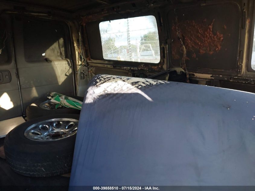 2005 Chevrolet Express VIN: 1GNFG15T951205694 Lot: 39858510