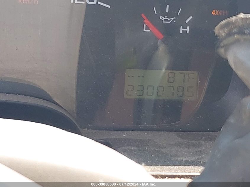 2005 Ford F-150 Fx4/Lariat/Xl/Xlt VIN: 1FTPX14555NA25640 Lot: 39858580