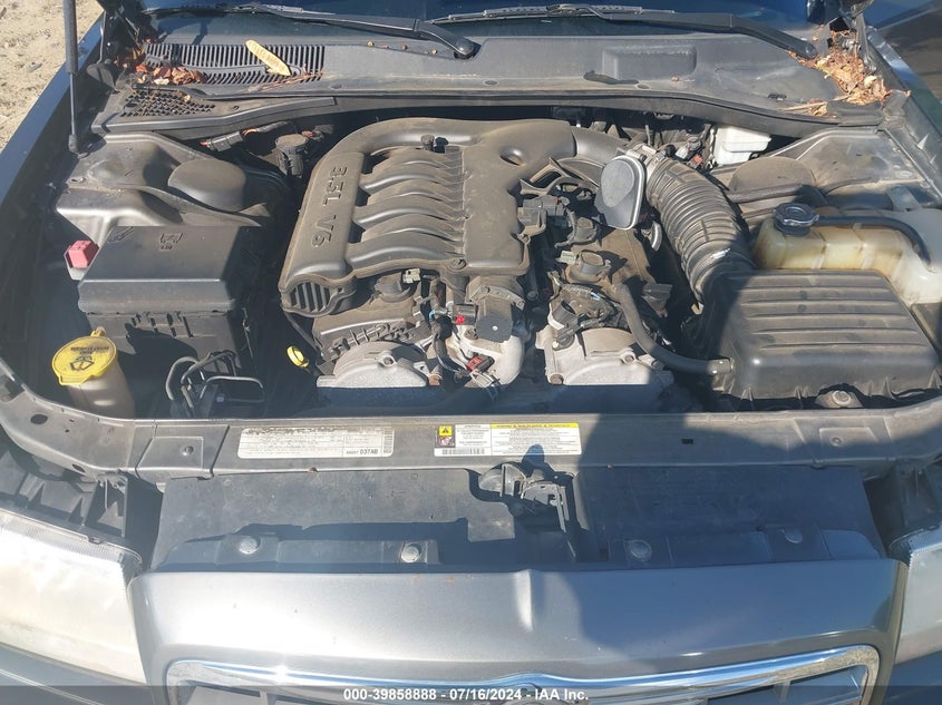 2010 Chrysler 300 Touring/Signature Series/Executive Series VIN: 2C3CA5CV7AH233227 Lot: 39858888