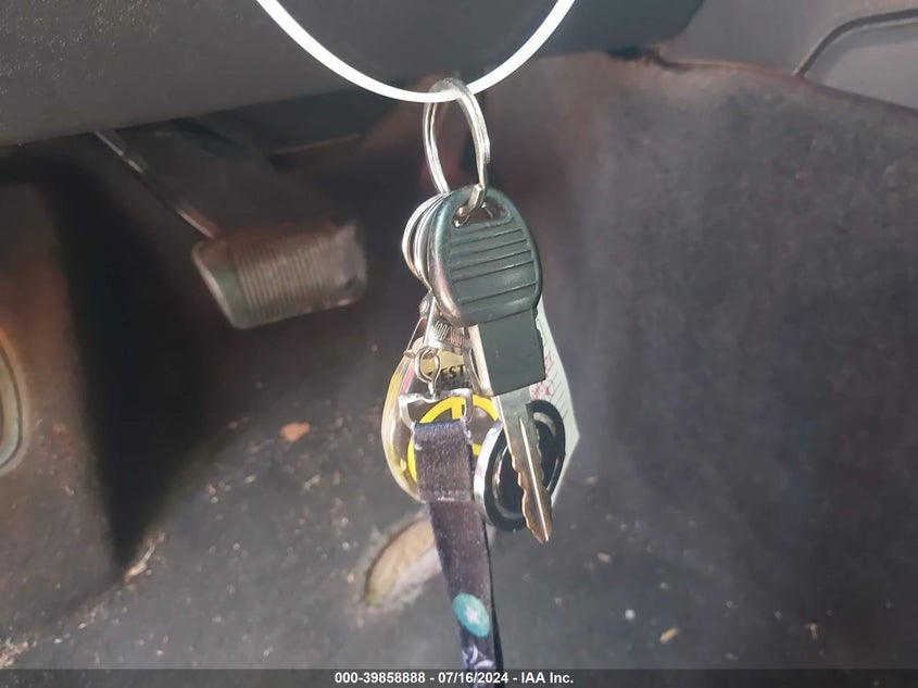 2010 Chrysler 300 Touring/Signature Series/Executive Series VIN: 2C3CA5CV7AH233227 Lot: 39858888