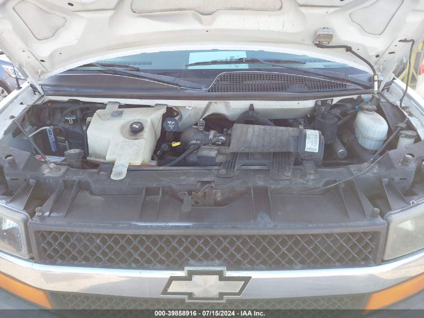 2004 Chevrolet Express VIN: 1GAGG25U441155466 Lot: 39858916