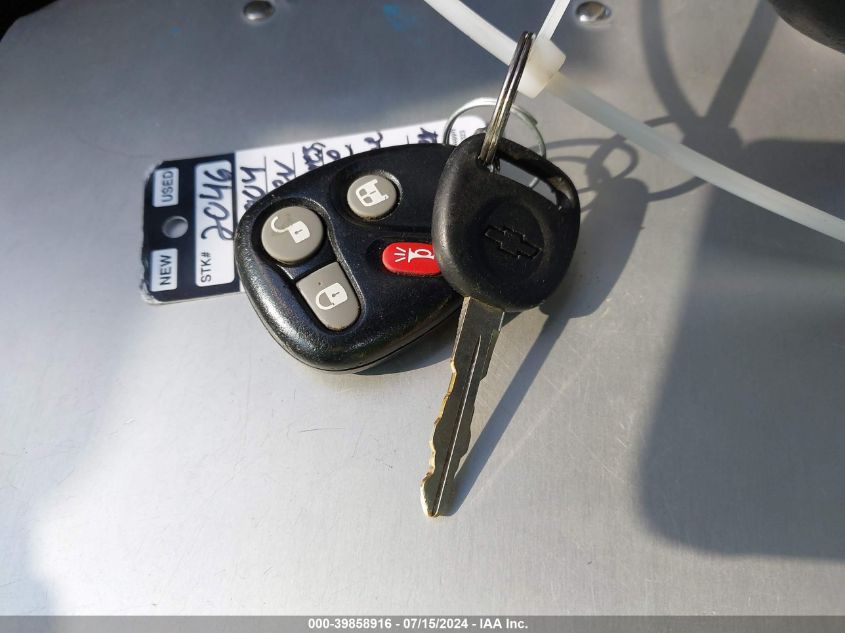 2004 Chevrolet Express VIN: 1GAGG25U441155466 Lot: 39858916