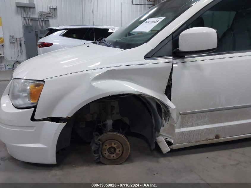 2009 Chrysler Town & Country Touring VIN: 2A8HR54149R624727 Lot: 39859025