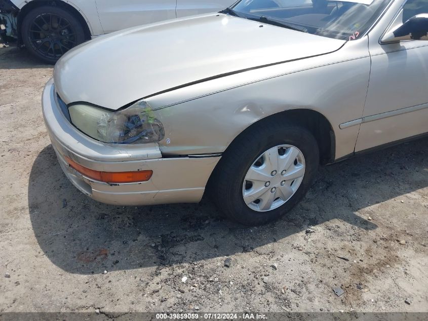 1993 Toyota Camry Le VIN: 4T1SK12E0PU169788 Lot: 39859059