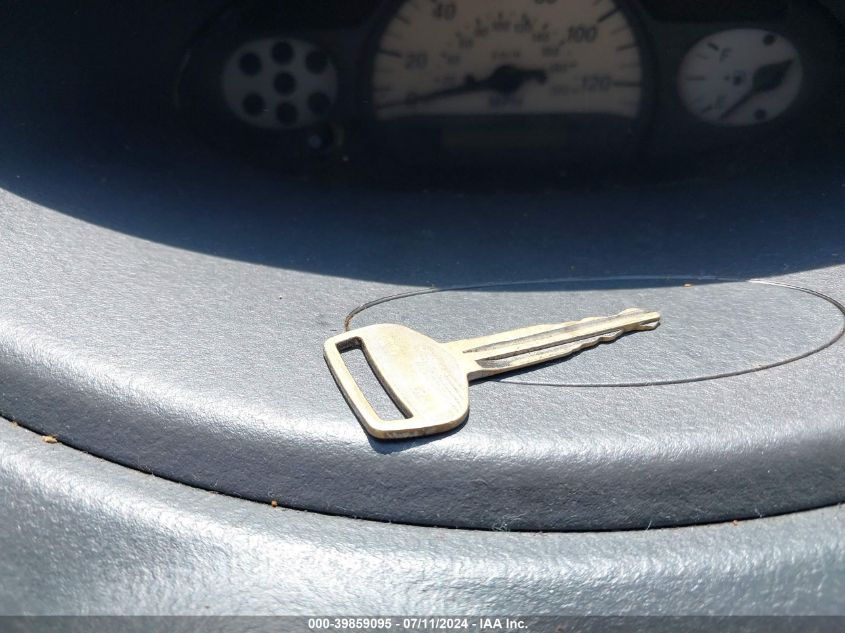 2000 Toyota Echo VIN: JTDBT1233Y0039724 Lot: 39859095