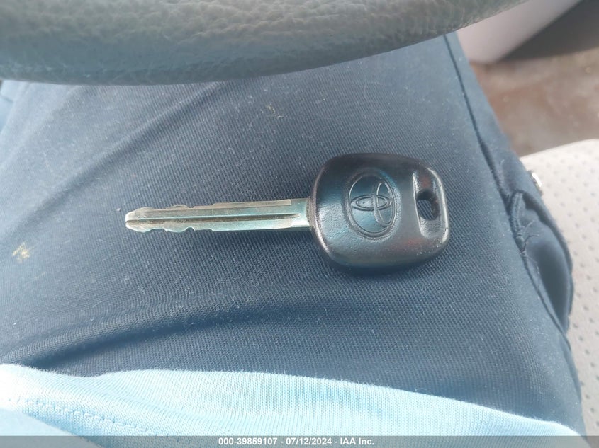 2008 Toyota Sienna Le VIN: 5TDZK23C18S187051 Lot: 39859107