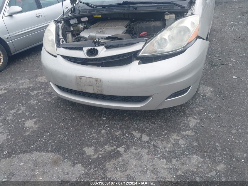 2008 Toyota Sienna Le VIN: 5TDZK23C18S187051 Lot: 39859107