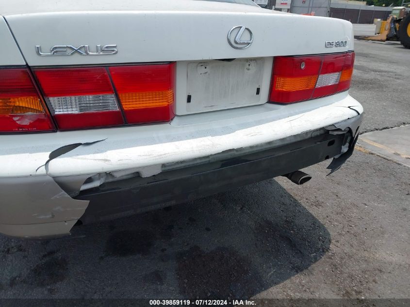 JT8BF28G8W5022066 1998 Lexus Es 300