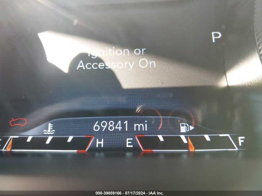 2019 Jeep Cherokee Limited 4X4 VIN: 1C4PJMDX5KD304995 Lot: 39859166