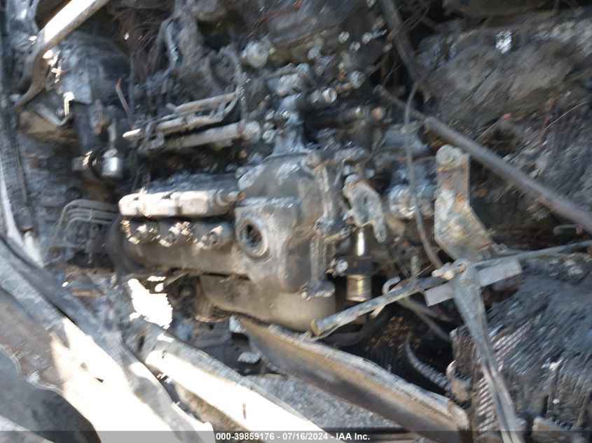 2002 Lexus Es 300 VIN: JTHBF30G020044409 Lot: 39859176