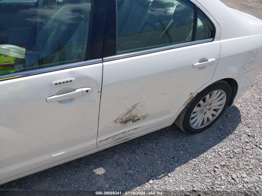 2010 Ford Fusion Hybrid VIN: 3FADP0L30AR270758 Lot: 39859341