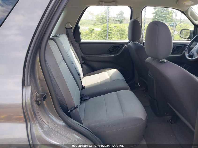 2005 Ford Escape Xls VIN: 1FMYU02Z75DA22155 Lot: 39859803