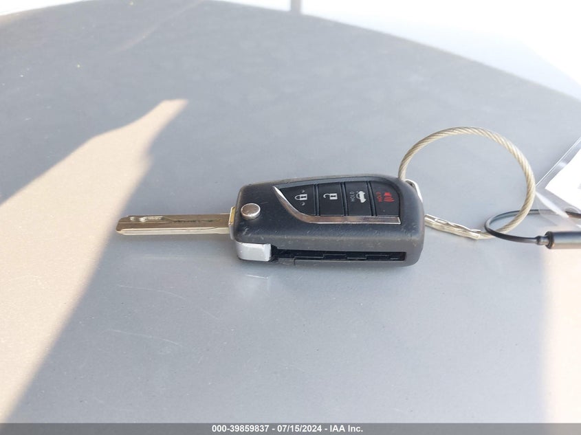 2022 TOYOTA COROLLA LE - 5YFEPMAE6NP375360