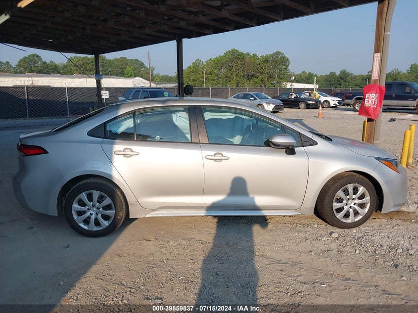 2022 TOYOTA COROLLA LE - 5YFEPMAE6NP375360